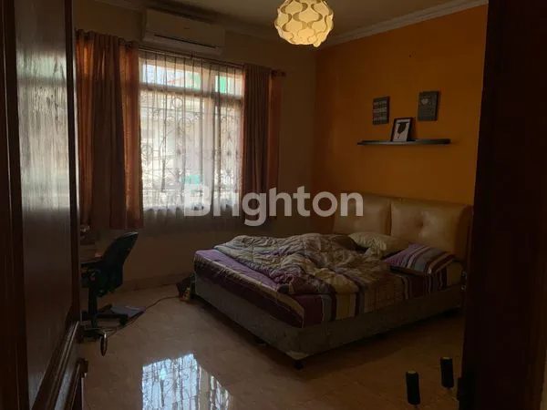 image RUMAH 2 LANTAI SEMI-FURNISHED DI KEBUN PALA, DEKAT HALIM PK (7)