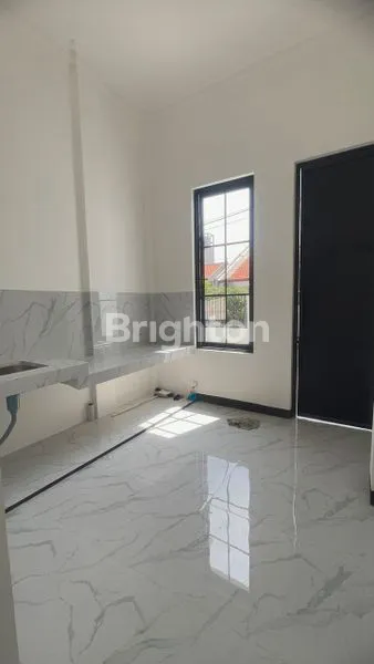 image RUMAH MINIMALIS BABATAN PANTAI TIMUR  (8)