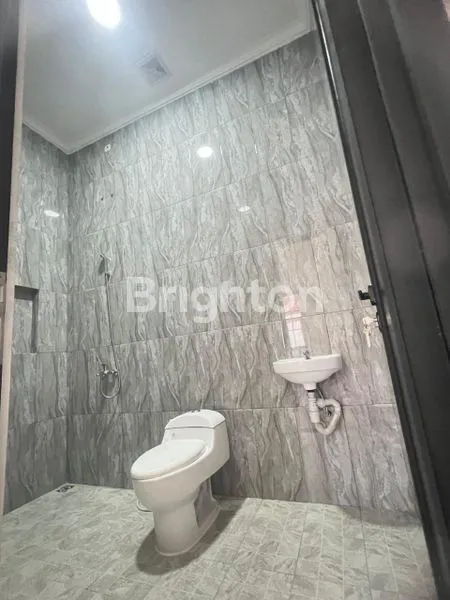 image RUMAH MINIMALIS BABATAN PANTAI TIMUR  (7)