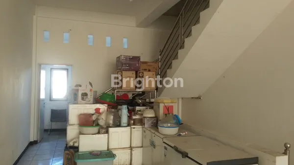 image DISEWAKAN / DIJUAL RUKO STRATEGIS DI JL. DEWI SRI – LEGIAN, KUTA (6)