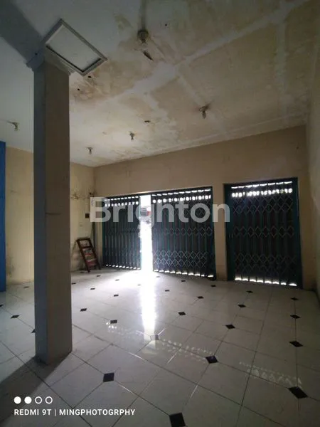 image JUAL SEWA RUMAH DI PUSAT BISNIS TULUNGAGUNG, LOKASI STRATEGIS, DEKAT KE MANA-MANA. (2)