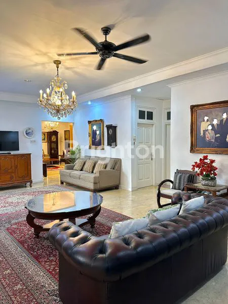 image RUMAH MEWAH 2LT DI CIPETE RAYA + POOL, SHM, SEMI-FURNISHED (5)