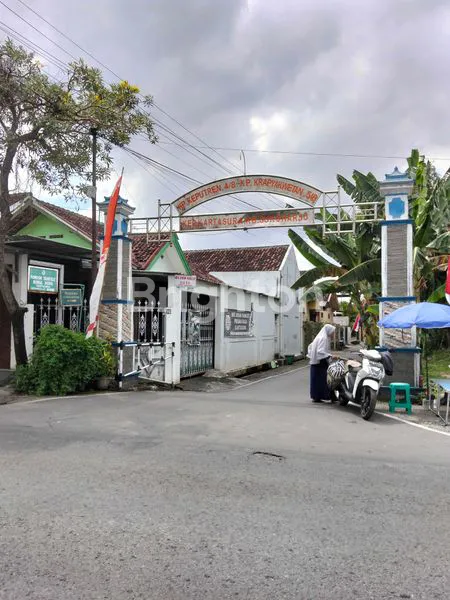 image DIJUAL TANAH KOSONG DI KARTOSURO DEKAT DENGAN LINGKUNGAN KRATON (2)
