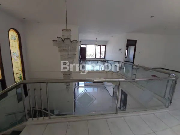 image RUMAH SECOND SUTOREJO LEBAR 12 HADAP SELATAN (3)