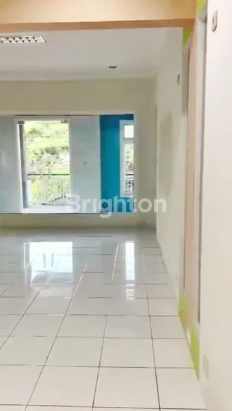 image DIJUAL RUKO 2 LANTAI + LAHAN PARKIR LUAS DI JL. MAHENDRADATTA, DENPASAR BARAT - BALI (6)