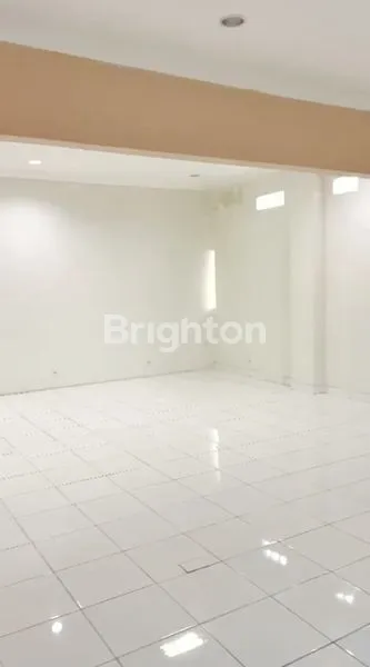 image DIJUAL RUKO 2 LANTAI + LAHAN PARKIR LUAS DI JL. MAHENDRADATTA, DENPASAR BARAT - BALI (4)