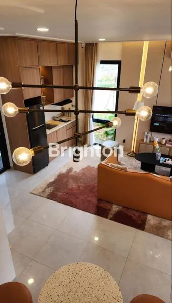 image DIJUAL RUMAH MEWAH 2 LANTAI DKT BINTARO SEKTOR 9 NYAMAN DEKAT TOL (3)