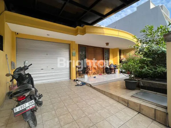 image RUMAH 1,5 LANTAI (4)