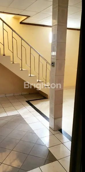 image TURUN HARGA RUMAH 2 LANTAI SIAP HUNI STRATEGIS DI ANTAPANI BANDUNG (4)