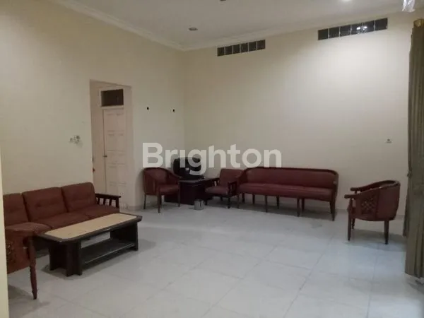 image SEGERA DAN SERIUS DI TENGAH KOTA (3)