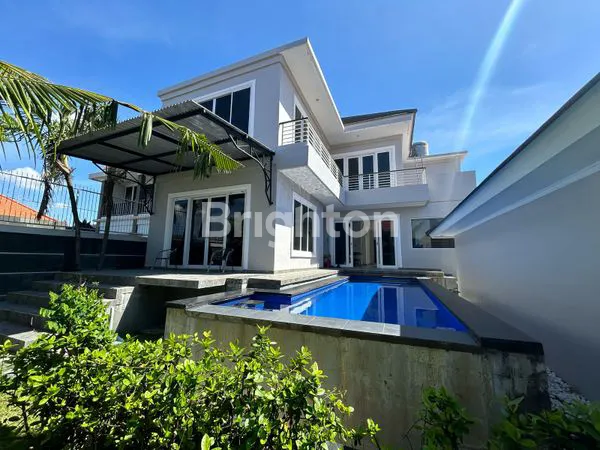 image DIJUAL RUMAH 2 LANTAI DI BULUH INDAH DENPASAR BARAT (1)