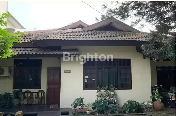 image RUMAH IDAMAN JAKARTA SELATAN! SHM, SIAP HUNI DAN LOKASI STRATEGIS  (3)