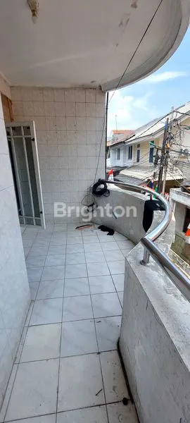 image RUMAH 2 LANTAI TANJUNG DUREN DEKAT STARBUCKS,PUSAT KULINER TANJUNG DUREN,LOKASI STRATEGIS DAN FASILITAS UMUM (8)