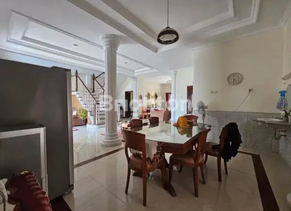 image RUMAH MEWAH DEKAT MALL BSB BALIKPAPAN (5)