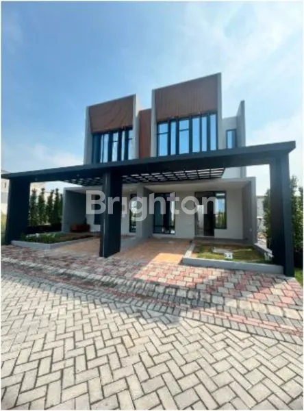 image RUMAH MEWAH 2 LANTAI DI SURABAYA BARAT 5 MENIT DARI PAKUWON  (2)