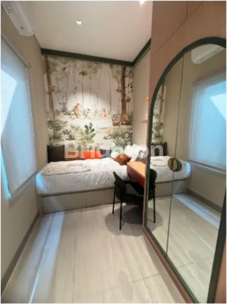 image RUMAH MEWAH 2 LANTAI DI SURABAYA BARAT 5 MENIT DARI PAKUWON  (5)