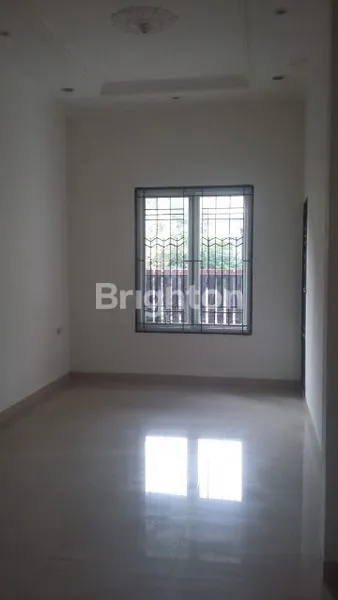 image RUMAH MEWAH 7KT DI BOGOR PARK RESIDENCE, LT 180M2 SIAP HUNI (6)