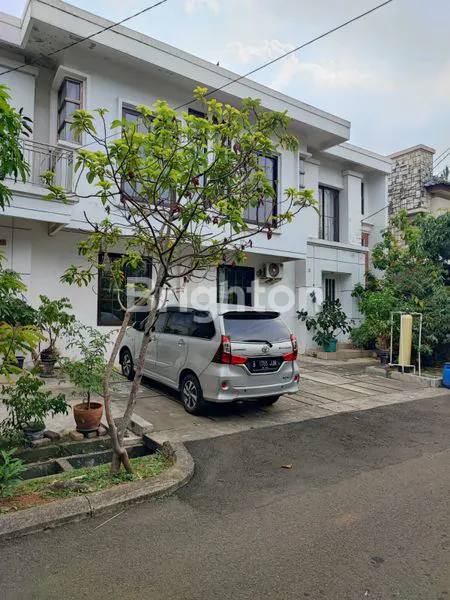 image RUMAH DI IMPERIUM DESIGN SIAP HUNI (1)