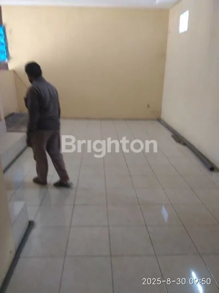 image DIJUAL RUMAH : CIPTA MENANGGAL, SURABAYA. SHM - ID : 123 (5)