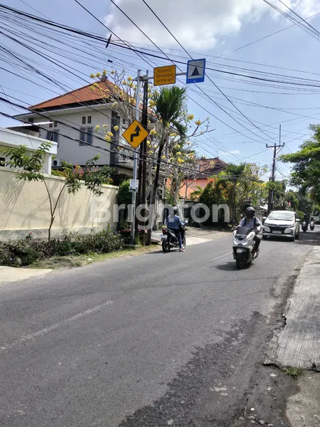 image VILLA NYAMAN DI PADANG TAWANG (3)