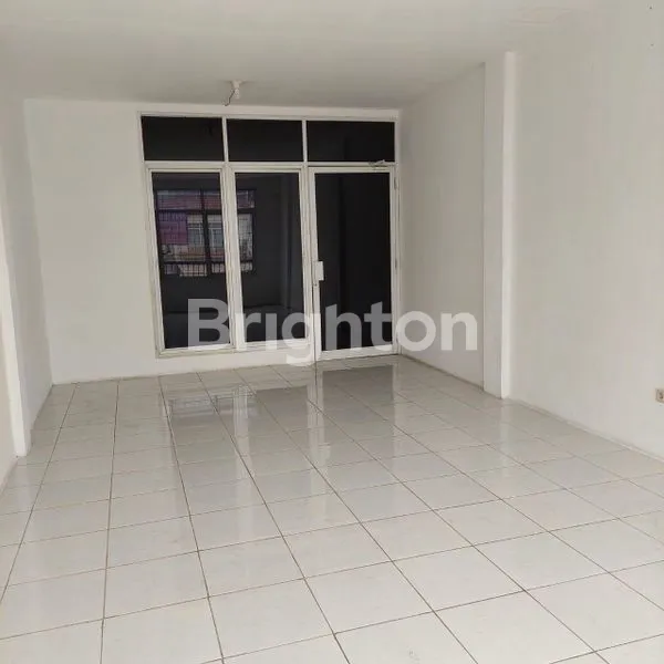 image STRATEGIS  UNTUK USAHA.. RUKO PERMATA PALEM (3)