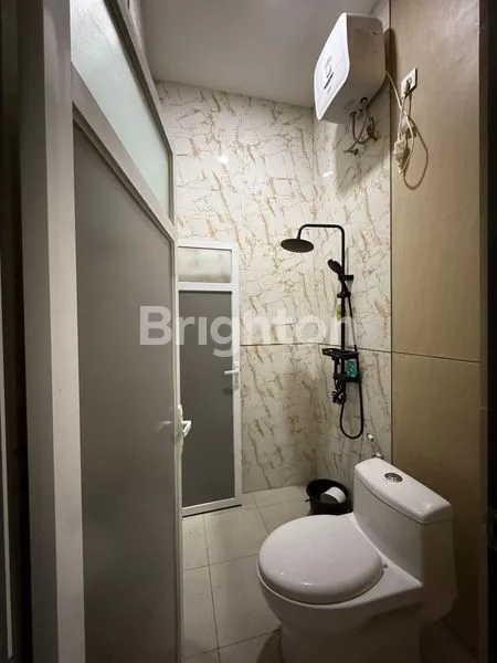 image RUMAH GRAHA SURYANATA BENOWO MEWAH ADA KOLAM RENANG (8)