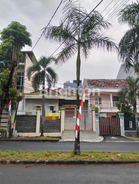 image RUMAH  PINGGIR JALAN TAMAN SURYA (1)