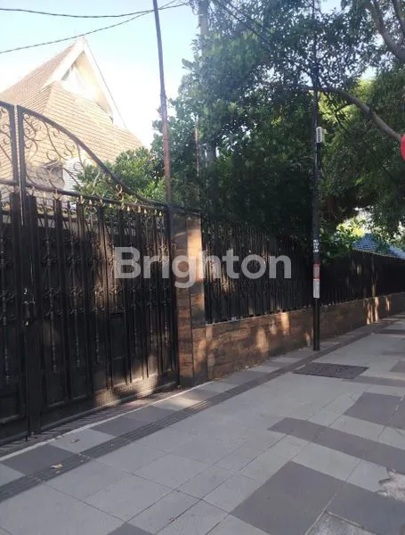 image RUMAH MEWAH DIPONEGORO 1200M² COCOK UNTUK PERKANTORAN PREMIUM (1)