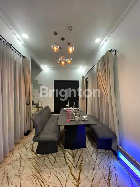 image \\UD83C\\UDFE1 DI JUAL RUMAH MEWAH 4LT FULL MARMER (5)