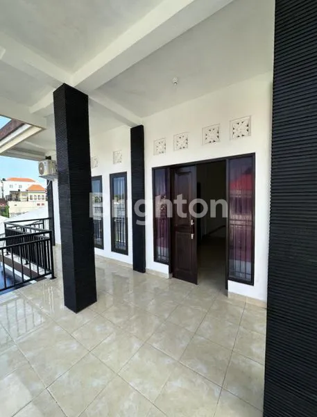 image MODERN TWO-STOREY VILLA WITH PRIVATE POOL IN  WEST DENPASAR (5)
