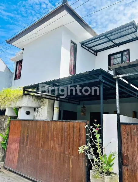 image RUMAH MEWAH 2 LANTAI FULL FURNISHED DI RENON, DENPASAR BALI (1)