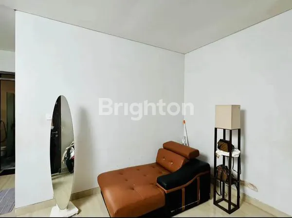 image RUMAH MEWAH 2 LANTAI FULL FURNISHED DI RENON, DENPASAR BALI (5)