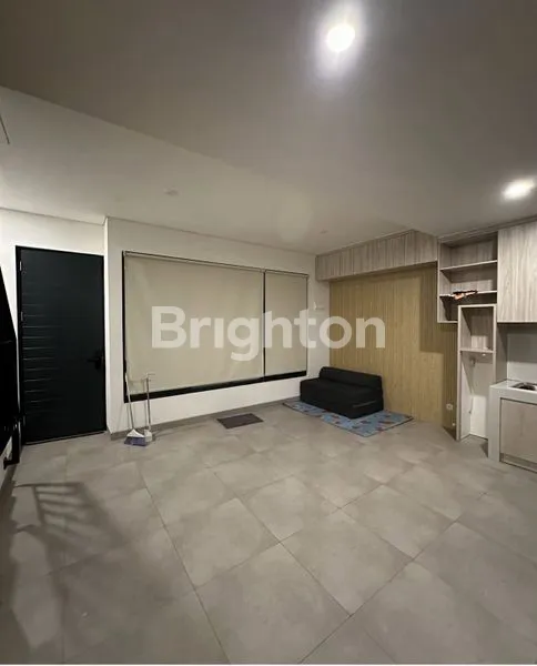 image RUMAH YUTHICA BSD TANGERANG (3)