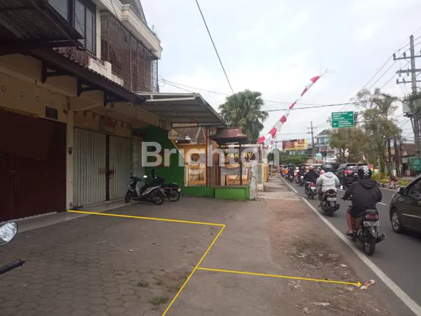 image RUKO DI LOKASI STRATEGIS NOL JALAN DANAU-DANAU, PERUMAHAN SAWOJAJAR KOTA MALANG (4)