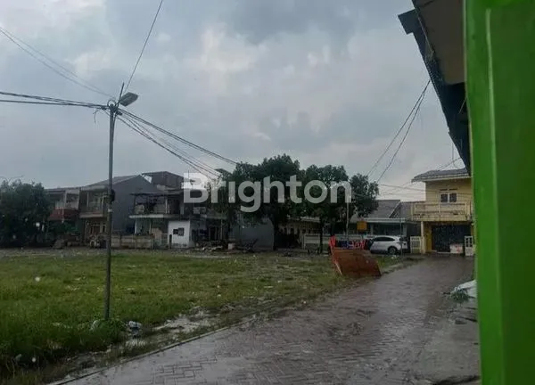 image RUMAH KAMPUNG SANGAT STRATEGIS DI CIPONDOH TANGERANG (2)