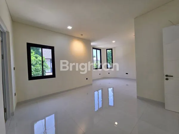 image RUMAH BARU, BANGUNAN MANDIRI, BSD CITY (7)