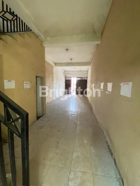 image NOL JALAN RAYA RUKO 2 LANTAI RAYA TAMAN SEPANJANG SIDOARJO JUAL LOKASI STRATEGIS (2)