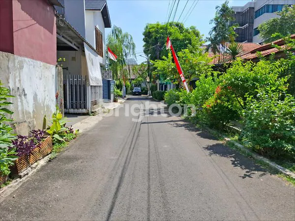 image HUNIAN EKSKLUSIF DI JANTUNG JAKARTA SELATAN – FATMAWATI (5)