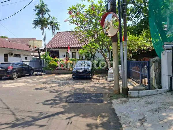 image HUNIAN EKSKLUSIF DI JANTUNG JAKARTA SELATAN – FATMAWATI (3)