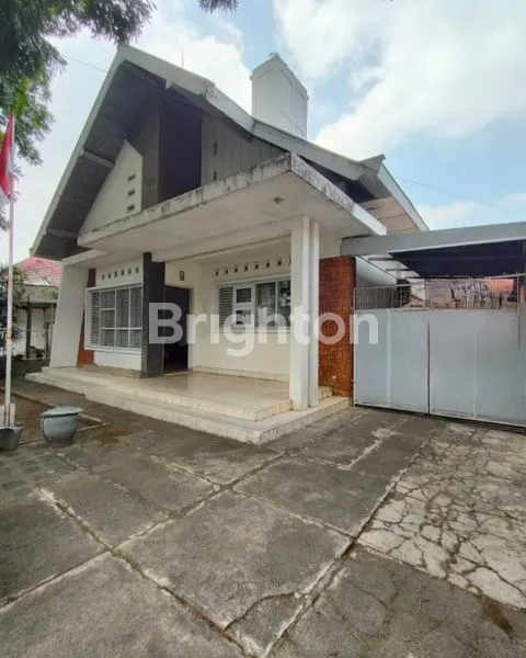 image RUMAH STRATEGIS KOLONIAL GUNUNG-GUNUNG MALANG (1)