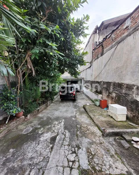 image RUMAH LAHAN LUAS DI PERCETAKAN NEGARA JAKARTA PUSAT  (8)