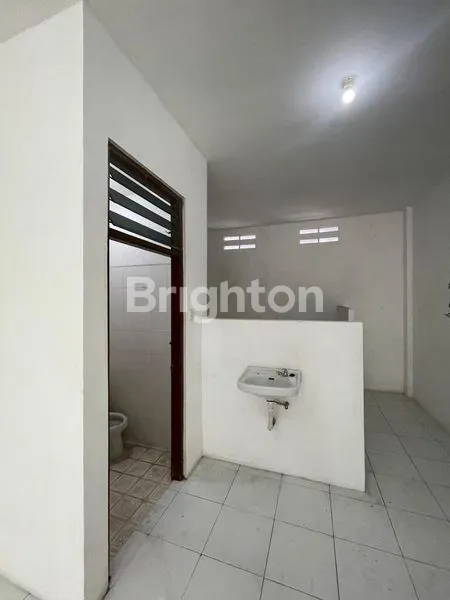 image RUKO 3 LANTAI STRATEGIS DI JL. BULUH INDAH – COCOK UNTUK USAHA & INVESTASI! (3)