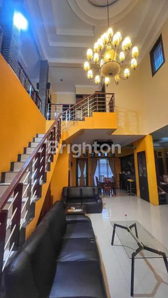 image RUMAH MEWAH 2 LANTAI FULL FURNISH DI BUKIT CIMANGGU CITY BOGOR (4)