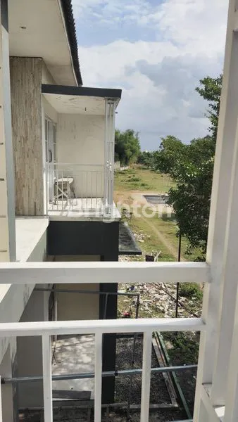 image RUMAH BARU 2 LANTAI DI RAYA CITRA HARMONI GEMPOLAN GURAH KEDIRI (7)