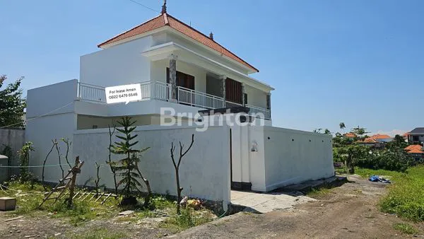 image VILLA MEWAH 2 LANTAI, 3+1 KAMAR TIDUR, DENGAN POOL PRIBADI DI KUTA UTARA, BALI (2)