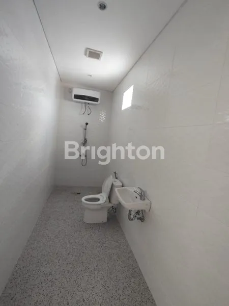 image VILLA MEWAH 2 LANTAI, 3+1 KAMAR TIDUR, DENGAN POOL PRIBADI DI KUTA UTARA, BALI (5)