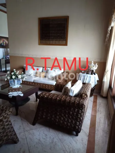 image RUMAH PREMIUM 1200M² DEKAT FASILITAS UTAMA (7)