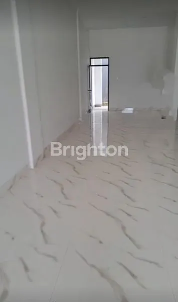 image RUKO 3 LANTAI DISEWAKAN + ROOFTOF, LOKASI PRIME DENPASAR (2)