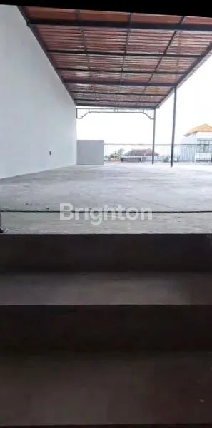 image RUKO 3 LANTAI DISEWAKAN + ROOFTOF, LOKASI PRIME DENPASAR (8)