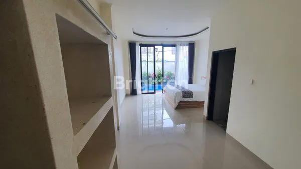 image VILLA MODERN 2 LANTAI 3 KAMAR TIDUR  DI PADONAN – LOKASI STRATEGIS CANGGU AREA BALI (2)